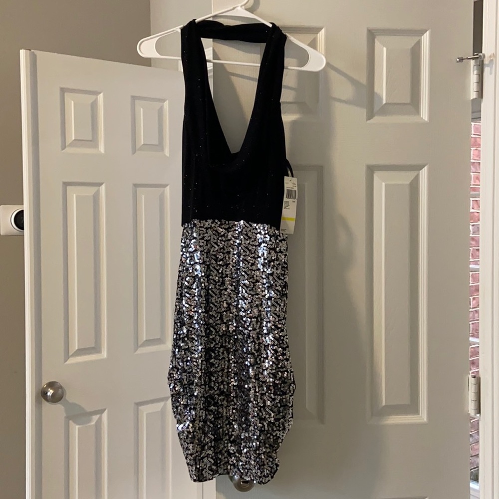 NWT Black and silver prom dress/banquet/homecoming/ formal event